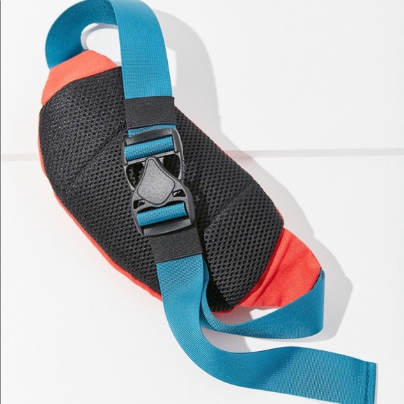 Kavu Bags Nwt Kavu Fanny Pack Poshmark